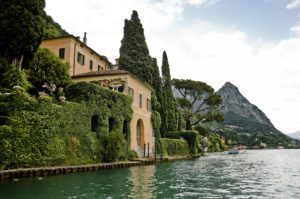 Osteria La Lanterna e Villa Fogazzaro