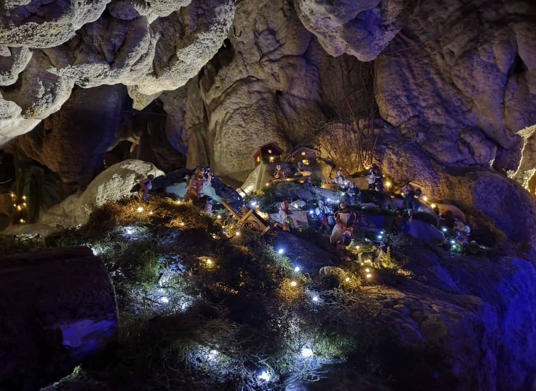 Le Grotte di Rescia: Natale, Epifania e oltre.