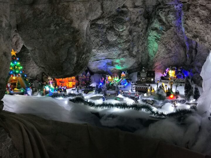 Natale in Grotta 2021-2022: edizione chiusa oggi con successo